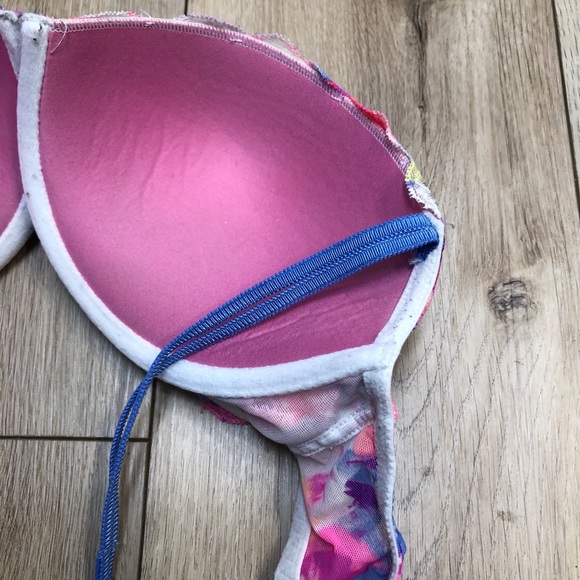 PINK Victoria’s Secret Lace Push Up Bra Size 36C - Picture 7 of 8